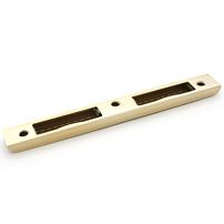 Ответная планка LOB RK73-07 угловая латунь с пласт.накл. для 7504 (100) Ответная планка LOB RK73-07 угловая латунь с пласт.накл. для 7504 (100)